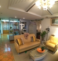 Rainbow house 虹屋