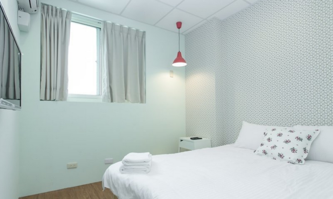 Fengjia No.5 Hostel Taichung 台中逢甲5号民宿
