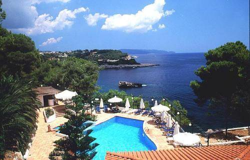 Paradise Hotel 