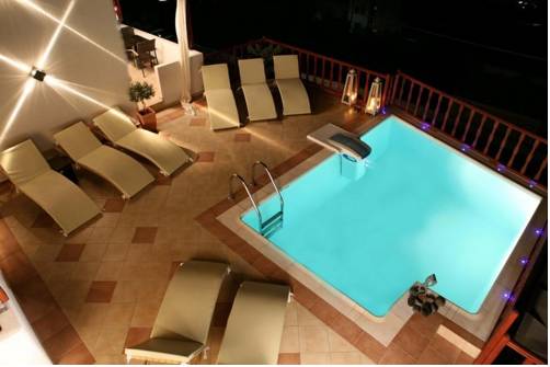 Amerisa Suites 